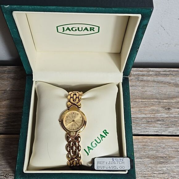 Jaguar Vintage Women's Round Gold Band Watch NIB - Picture 1 of 11